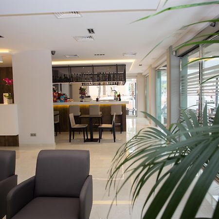 Hotel Perla Benidorm Kültér fotó