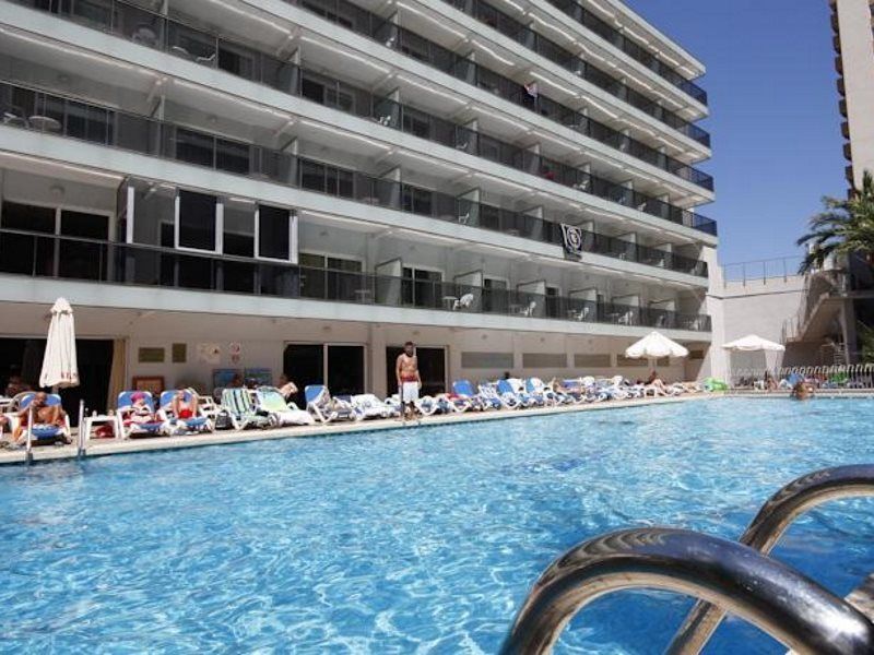 Hotel Perla Benidorm Kültér fotó