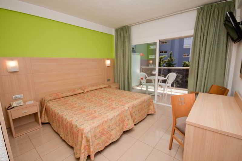 Hotel Perla Benidorm Kültér fotó